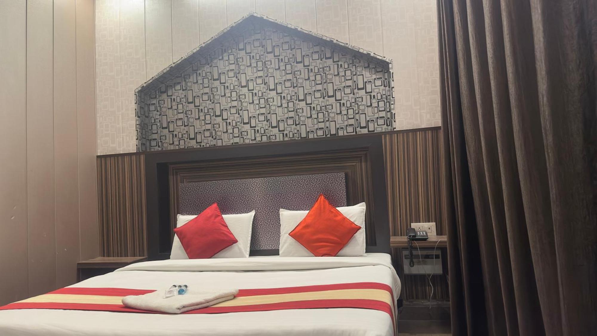 Hotel Pardesi Haridwar Bilik gambar