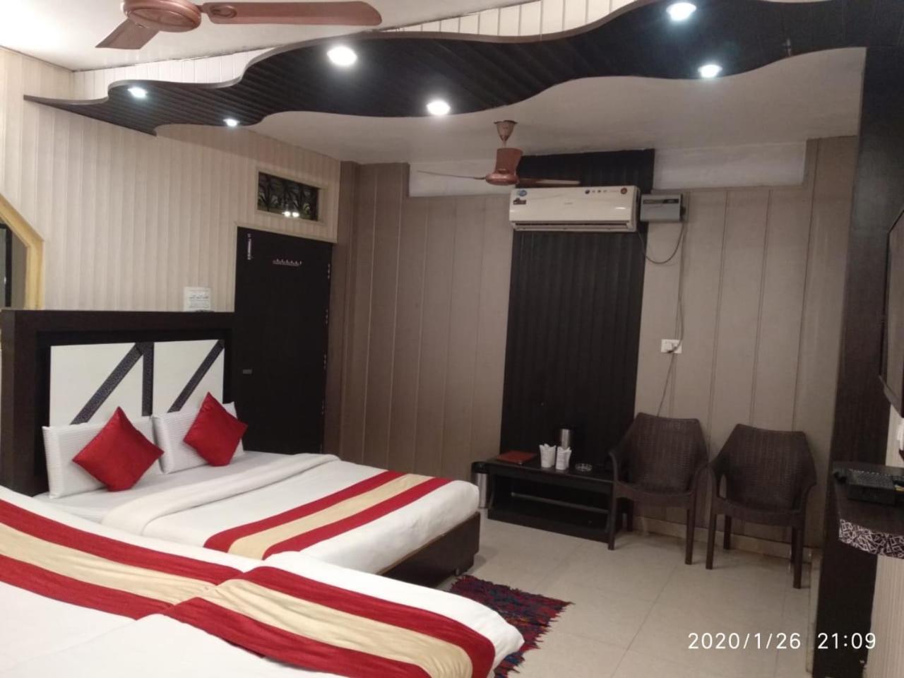 Hotel Pardesi Haridwar Luaran gambar