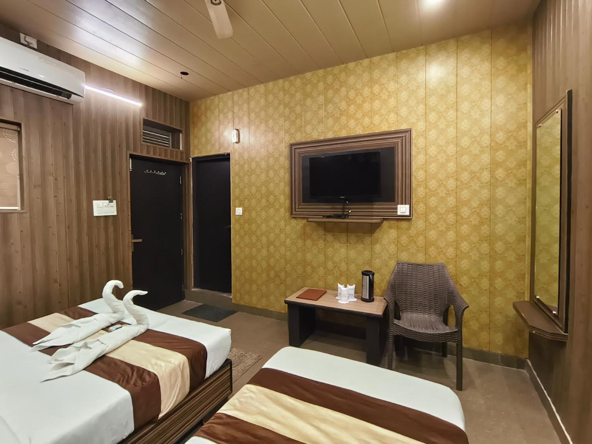 Hotel Pardesi Haridwar Luaran gambar